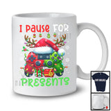 I Pause For Presents, Lovely Christmas Santa Video Games Controller, Snowing Gamer Group T-Shirt