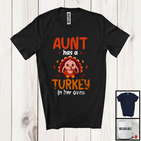 MacnyStore - Aunt Has A Turkey In Her Oven; Wonderful Thanksgiving Family; Pregnancy Announcement Turkey T-Shirt