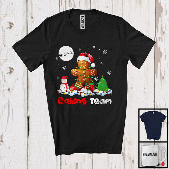 MacnyStore - Baking Team; Adorable Christmas Gingerbread Santa; X-mas Lights Snowing Baker Group T-Shirt