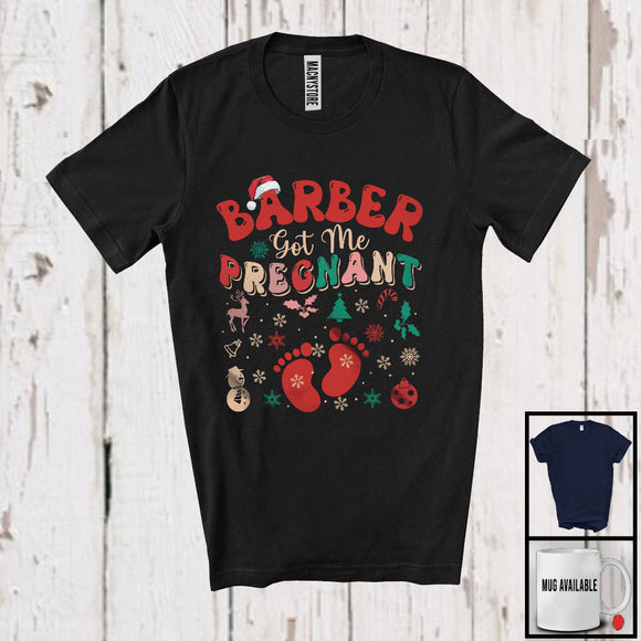 MacnyStore - Barber Got Me Pregnant; Cheerful Christmas Pregnancy Announcement Adult Santa; Jobs Family T-Shirt