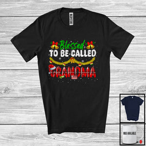 MacnyStore - Blessed To Be Called Grandma; Cheerful Christmas Red Plaid Grandma Snowing; X-mas Family T-Shirt