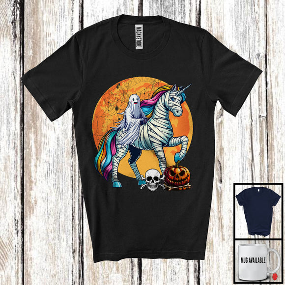 MacnyStore - Boo Ghost Riding Unicorn Mummy, Humorous Halloween Unicorn Pumpkin, Trick Or Treat Candy T-Shirt