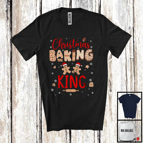 MacnyStore - Christmas Baking King; Amazing Christmas Santa Gingerbreads; Snowing Cookies Baker Family T-Shirt