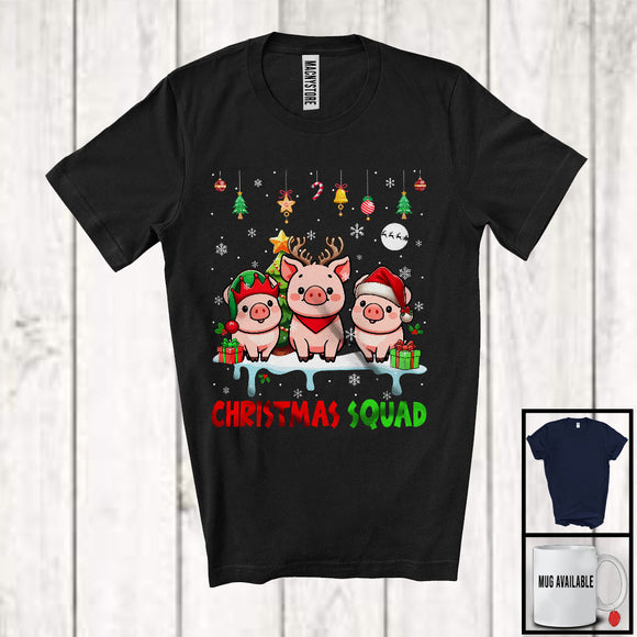 MacnyStore - Christmas Squad; Cheerful Reindeer Santa Elf Pig; X-mas Pig Animal Snowing T-Shirt