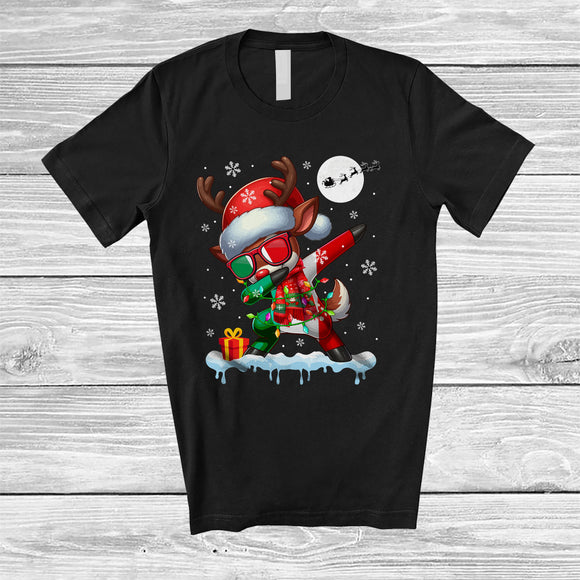 MacnyStore - Dabbing Reindeer Italian; Awesome Christmas Italian Santa Reindeer Lover; Farmer Family Group T-Shirt