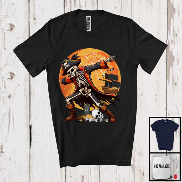 MacnyStore - Dabbing Skeleton In Pirate Costume, Scary Halloween Moon Skeleton Lover, Family Group T-Shirt