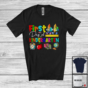 MacnyStore - First Day Of Kindergarten, Adorable Back To School Crayons Lover, Students Teachers Squad T-Shirt