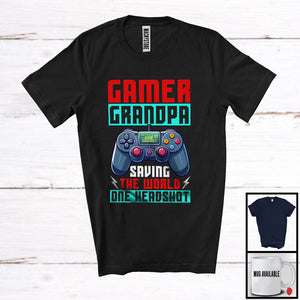 MacnyStore - Gamer Grandpa Saving The World, Cheerful Father's Day Video Games Controller, Family Gamer T-Shirt