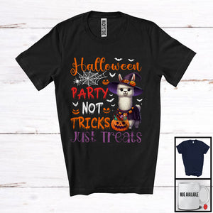 MacnyStore - Halloween Party Not Tricks Just Treats, Lovely Witch Llama, Carved Pumpkin Candy Animal T-Shirt