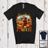 MacnyStore - Hay There Pumpkin; Lovely Thanksgiving Highland Cow Sunflowers; Autumn Fall Pumpkin T-Shirt