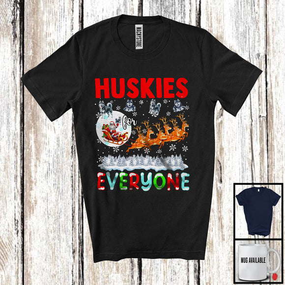 MacnyStore - Huskies For Everyone; Fantastic Christmas Husky Santa Sleigh; X-mas Snowing Family T-Shirt