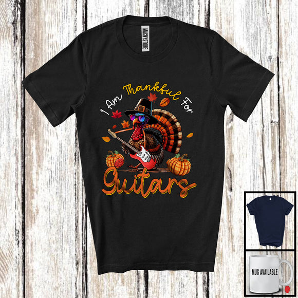 MacnyStore - I Am Thankful For Guitars; Humorous Thanksgiving Turkey Playing Musical Instruments T-Shirt