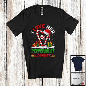 MacnyStore - I Love Her Peppermint Candies; Sarcastic Christmas Adult Santa Candy Cane; Couple Snowing T-Shirt