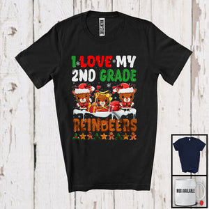 MacnyStore - I Love My 2nd Grade Reindeers, Lovely Christmas Three Reindeers Snowing, Teaching Teacher Group T-Shirt