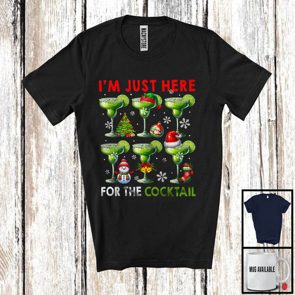 MacnyStore - I'm Just Here For The Cocktail; Humorous Christmas Santa Elf Drinking Drunker; X-mas Group T-Shirt