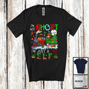 MacnyStore - I'm Not Short Just A Tall Elf; Humorous Christmas Elf On Train Snowing; Family Group T-Shirt