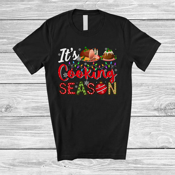 MacnyStore - It's Cooking Season; Joyful Christmas Chef Cooking Lover; X-mas Lights Snow Family Group T-Shirt