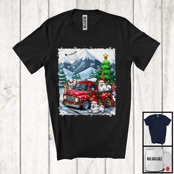 MacnyStore - Lovely Santa Samoyed Dog With Red Pickup Truck; Cool Christmas Tree Lights; Winter Snowing T-Shirt