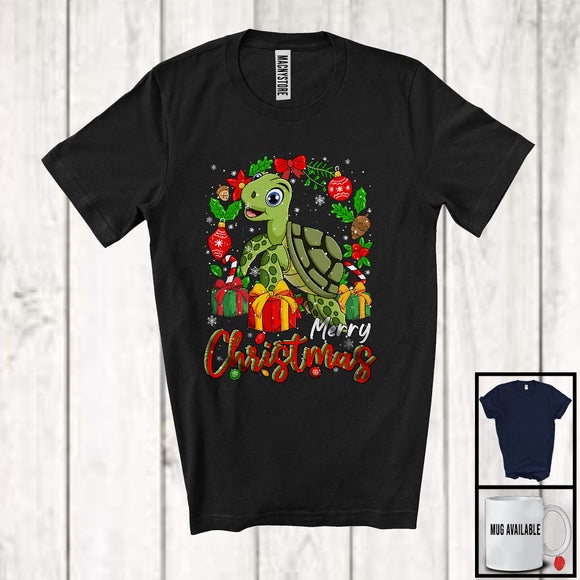 MacnyStore - Merry Christmas; Awesome X-mas Turtle Sea Animal Lover; Snowing Matching Family Group T-Shirt