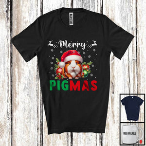 MacnyStore - Merry Pigmas; Adorable Christmas Guinea Pig Santa; X-mas Ornaments Snowing Around T-Shirt