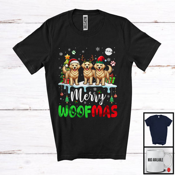 MacnyStore - Merry Woofmas; Lovely Christmas Three Reindeer Elf Santa Golden Retriever Owner; Snowing T-Shirt