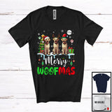 MacnyStore - Merry Woofmas; Lovely Christmas Three Reindeer Elf Santa Labrador Retriever Owner; Snowing T-Shirt