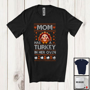 MacnyStore - Mom Has A Turkey In Her Oven; Wonderful Thanksgiving Family; Pregnancy Announcement Sweater T-Shirt