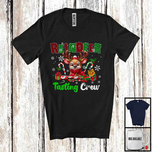 MacnyStore - Reindeer Tasting Crew, Lovely Christmas Plaid Reindeer Candy Canes, Snowing Family T-Shirt