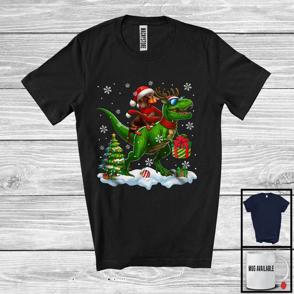 MacnyStore - Santa Dachshund Riding Reindeer T-Rex; Awesome Christmas Tree Dinosaur Lover; Snowing T-Shirt