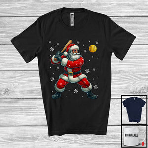 MacnyStore - Santa Playing Softball, Humorous Christmas Santa Sport Player Team, Family X-mas Group T-Shirt