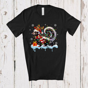 MacnyStore - Skunk Reindeer Santa Snowing; Awesome Christmas Lights Skunk Animal Lover; Family Group T-Shirt