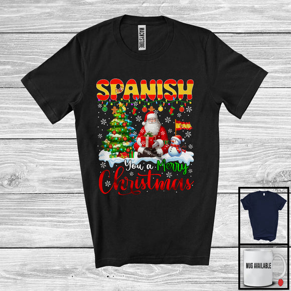 MacnyStore - Spanish You A Merry Christmas; Fantastic X-mas Tree Santa Spanish Flag Snowman; Family Group T-Shirt