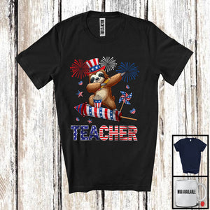 MacnyStore - Teacher, Adorable 4th Of July Sloth With Fireworks, American Flag Farm Farmer Patriotic T-Shirt