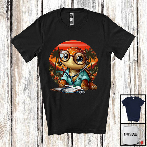 MacnyStore - Vintage Retro Turtle Veterinarian; Humorous Turtle Animal Glasses; Family Group T-Shirt