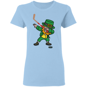 Ice Hockey Dabbing Leprechaun Ice Hockey St Patrick's Day Gifts Ladies T-Shirt - Macnystore