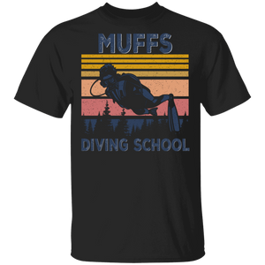 Diving Lover Shirt Vintage Retro Muffs Diving School Cool Scuba Diving Lover Gifts T-Shirt - Macnystore